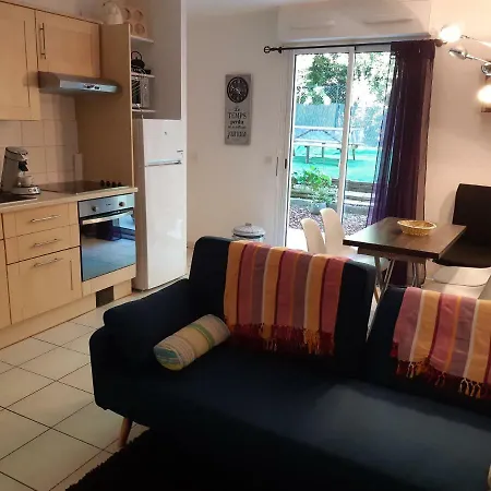 Apartman Type 2 En Rez De Jardin Bayonne