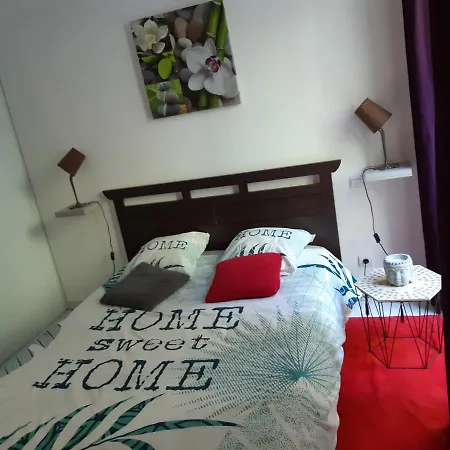 Apartman Type 2 En Rez De Jardin *